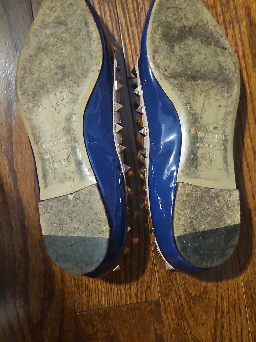 Valentino Rock Stud Flats - Picture 3 of 7